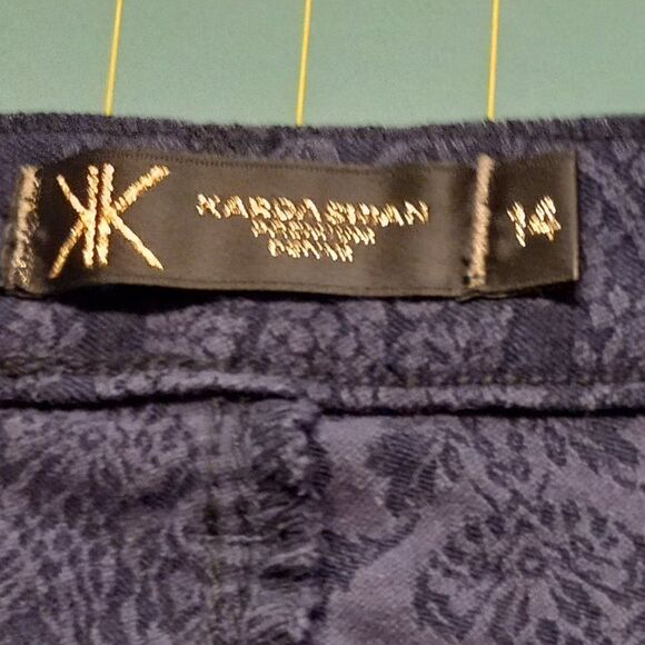 Kardashian Premium Denium Jeans - Picture 5 of 12